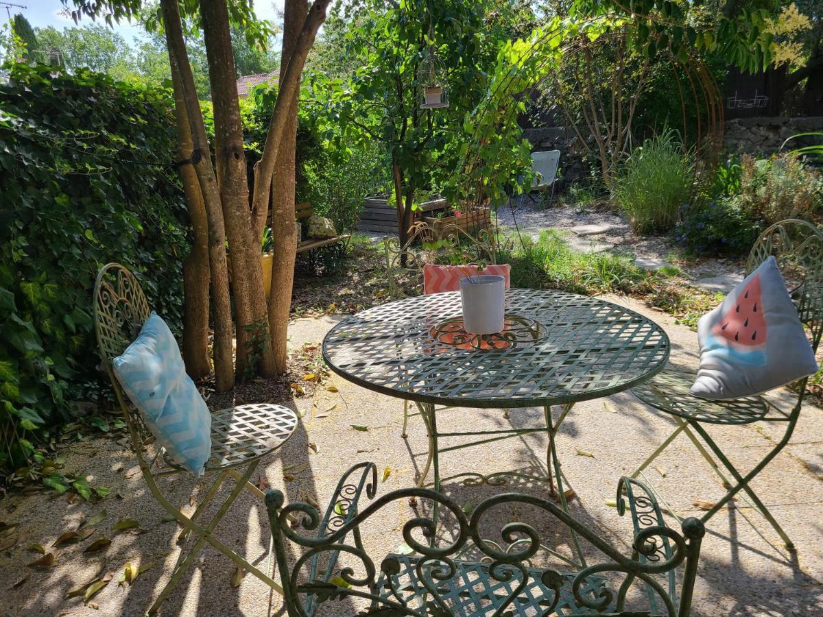 Chez Nous Dans Notre Petit Jardin Apartment Montpellier Exterior foto